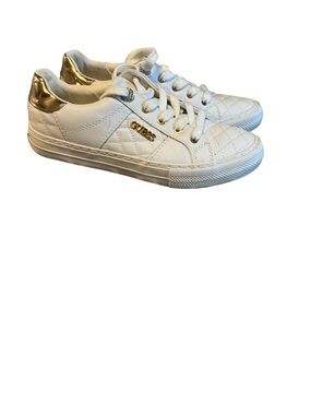 GUESS Loven White Quilted Gold Accent Sneakers